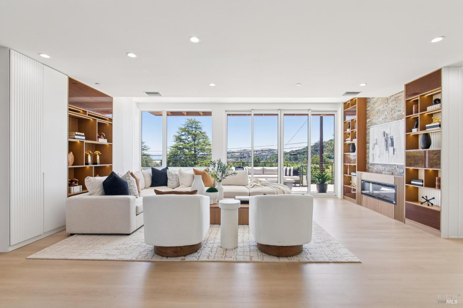 106 Walnut Avenue