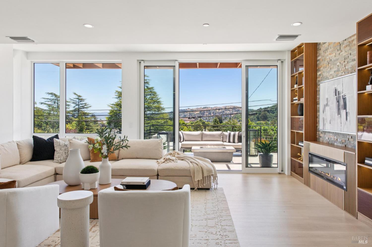 106 Walnut Avenue