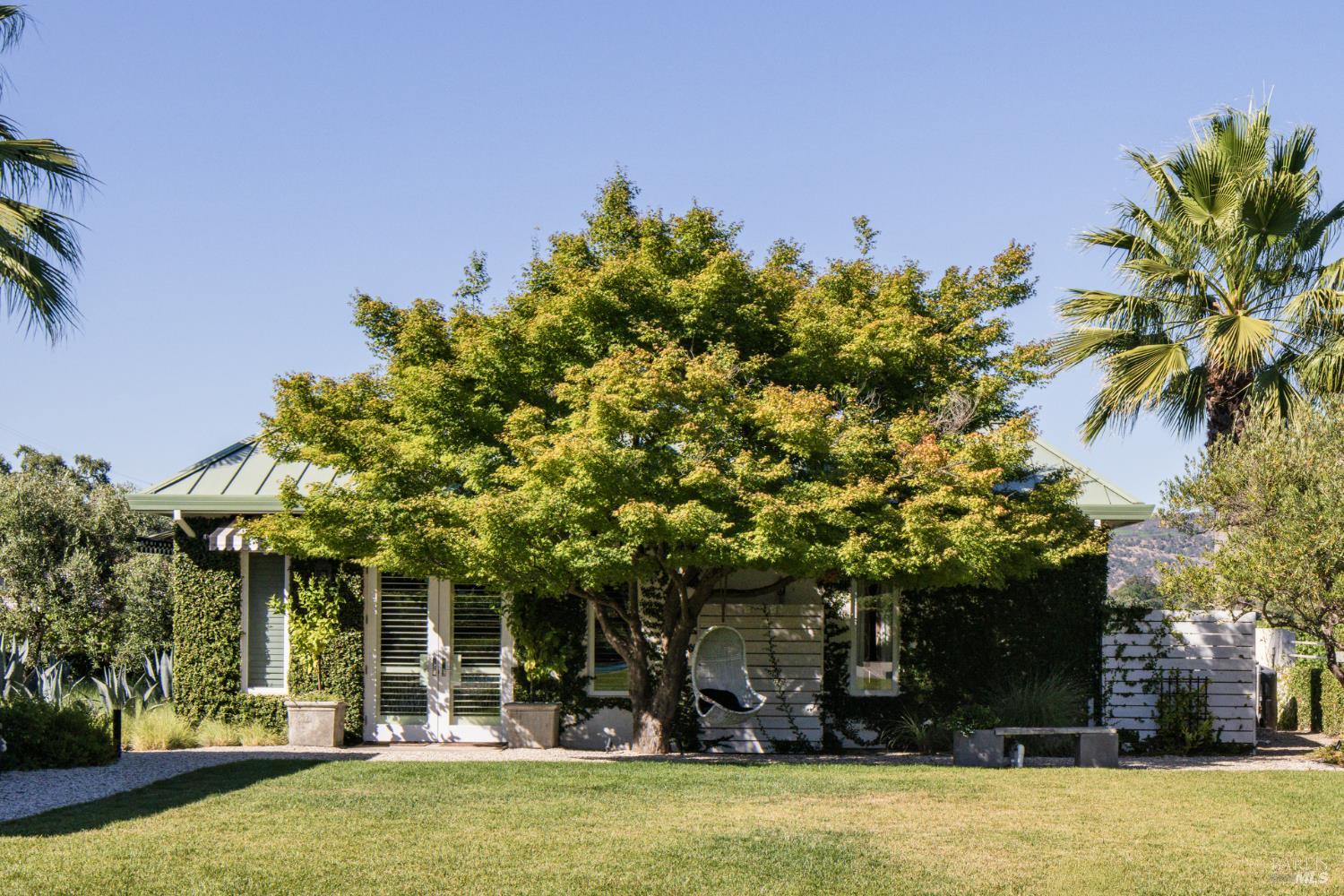 1237 Bella Oaks Lane