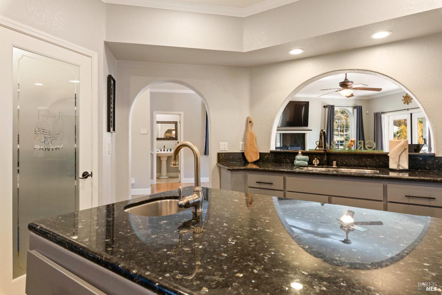 1115 Lakeshore Drive
