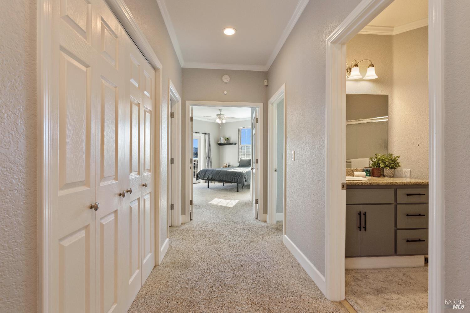 1115 Lakeshore Drive