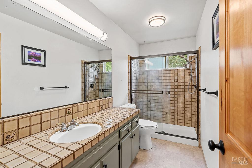 2904 Field Stone Court