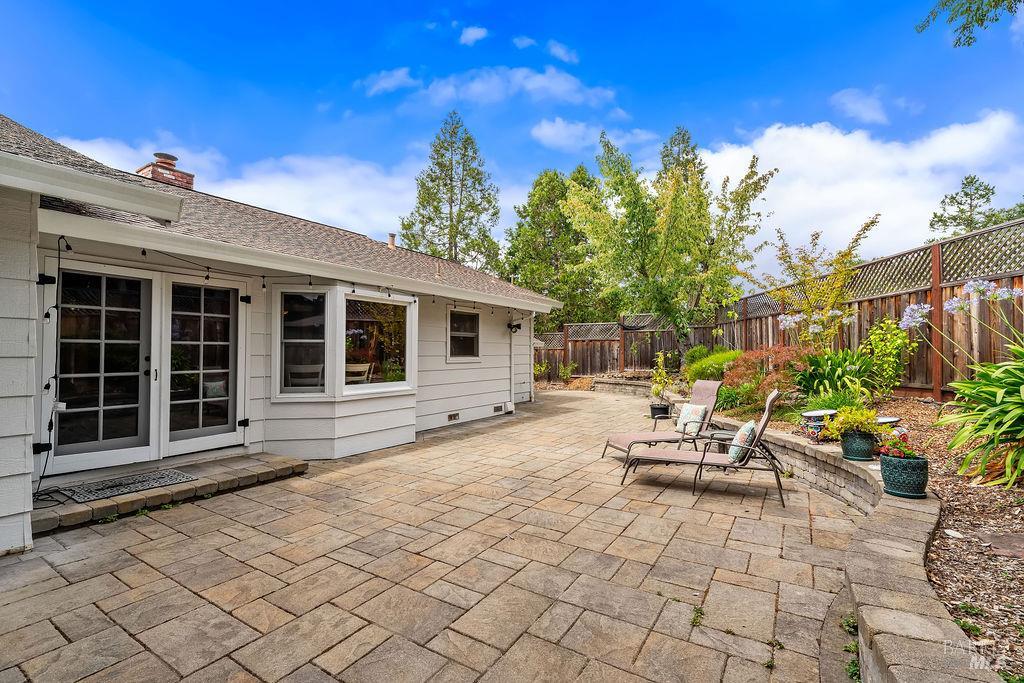 2904 Field Stone Court