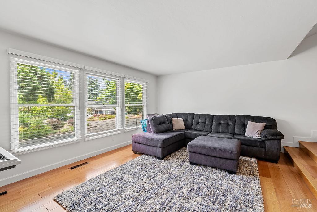 2904 Field Stone Court