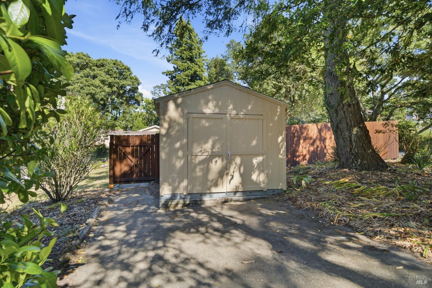 10960 Barnett Valley Road