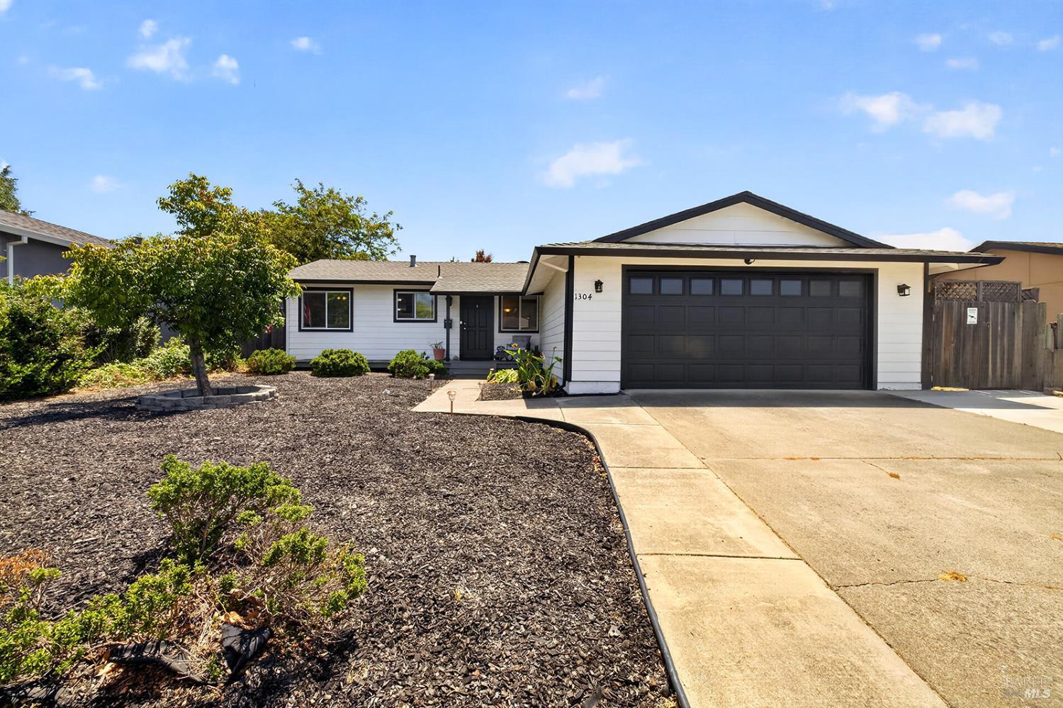 1304 San Jose Way