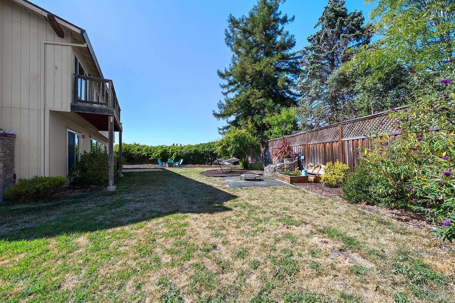 4404 Hollingsworth Circle