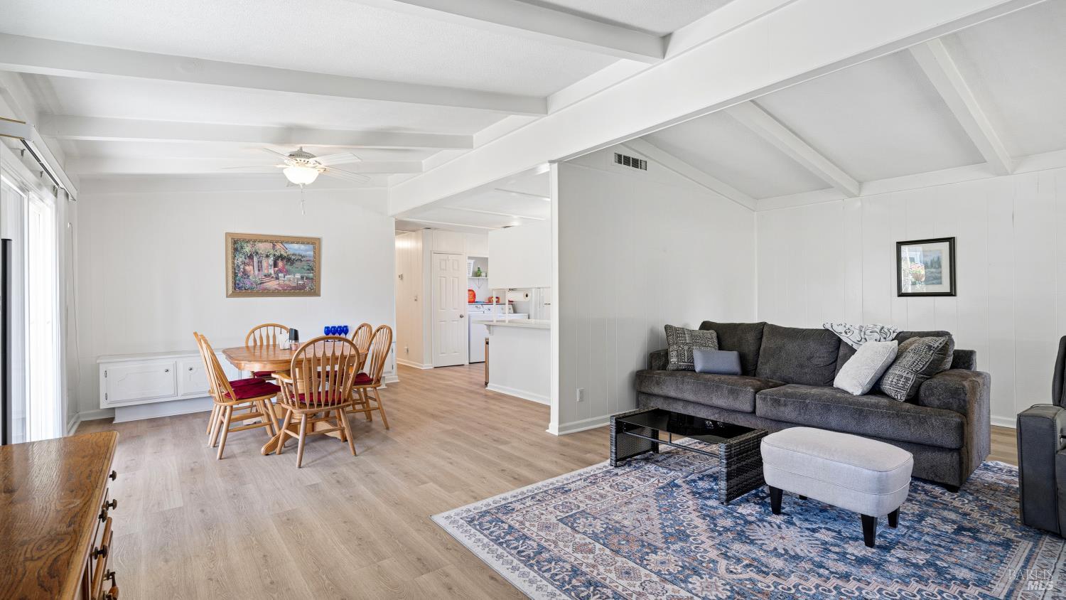 48 Shadyleaf Court