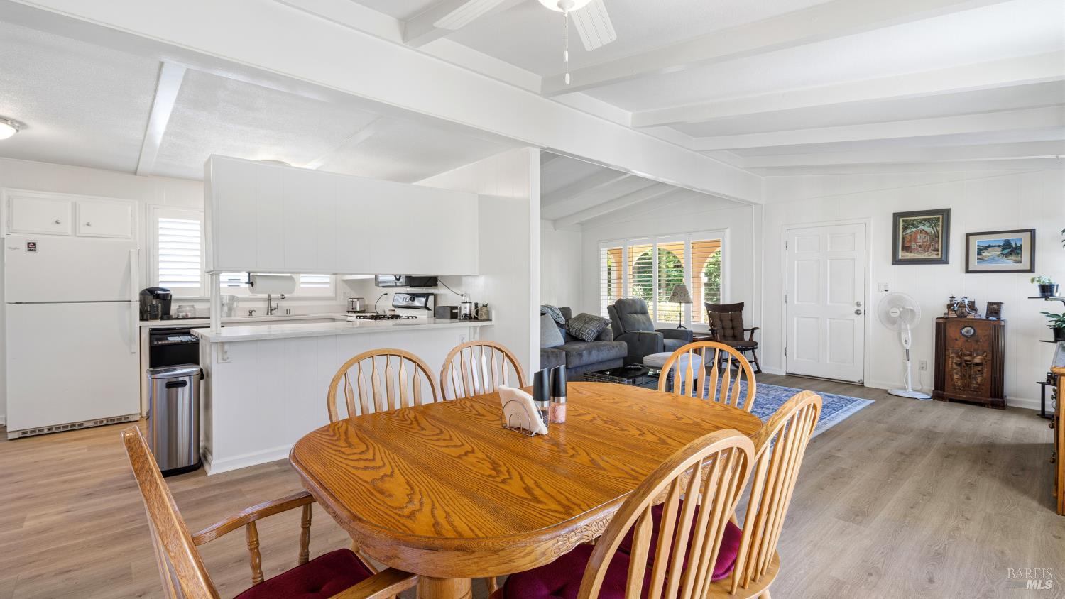 48 Shadyleaf Court