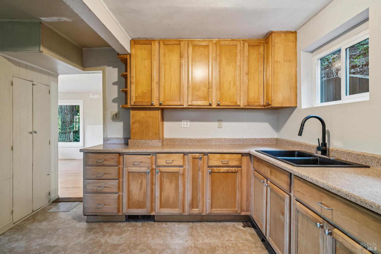 21480 Starrett Hill Drive