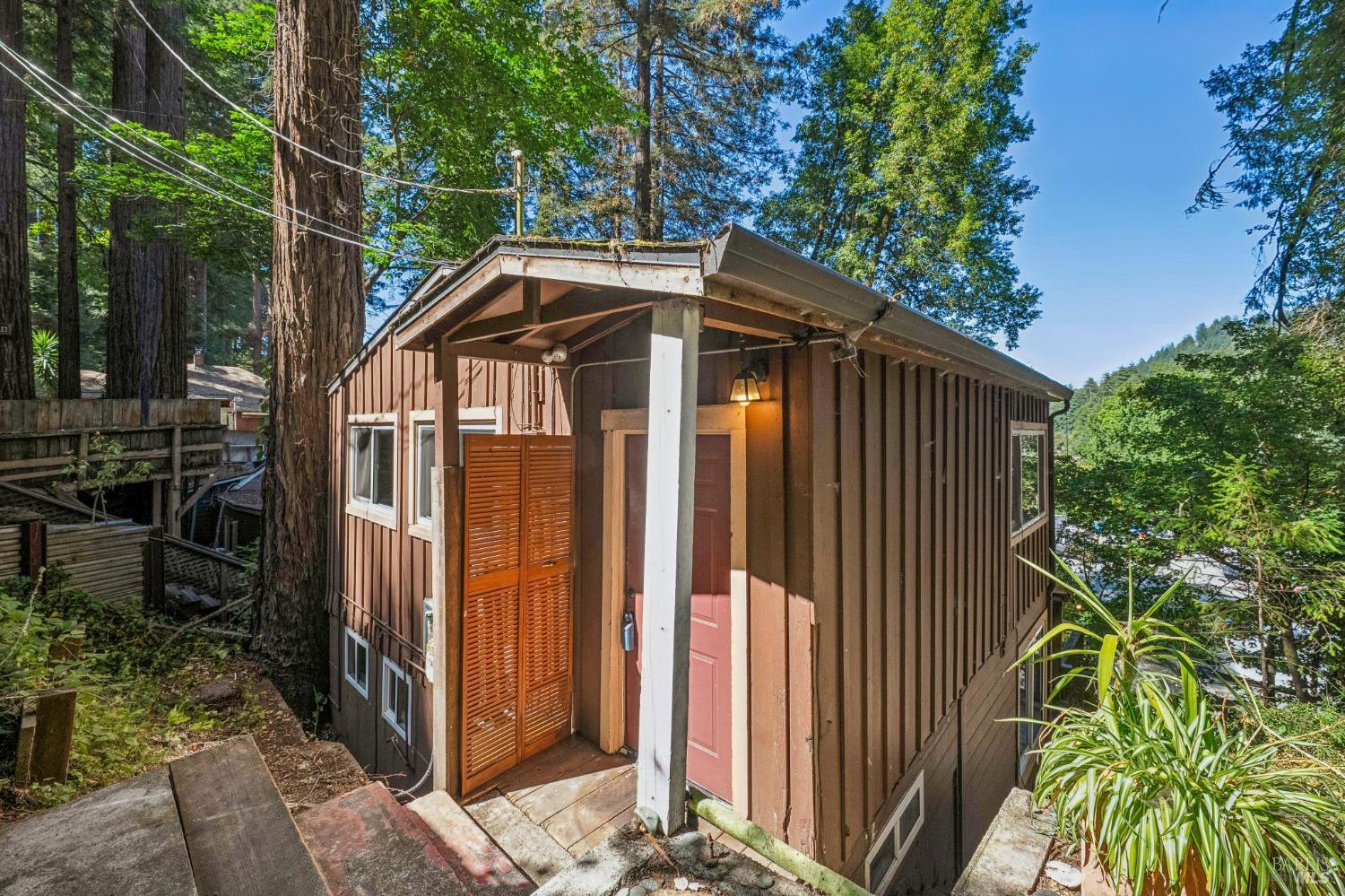 21480 Starrett Hill Drive