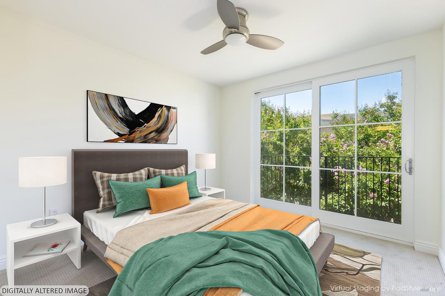 588 Main Street Unit: #212