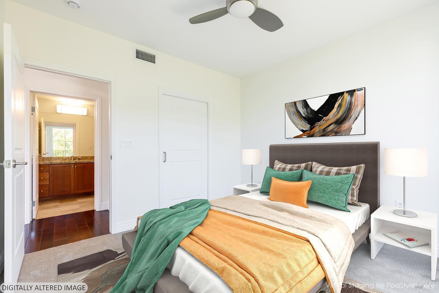 588 Main Street Unit: #212