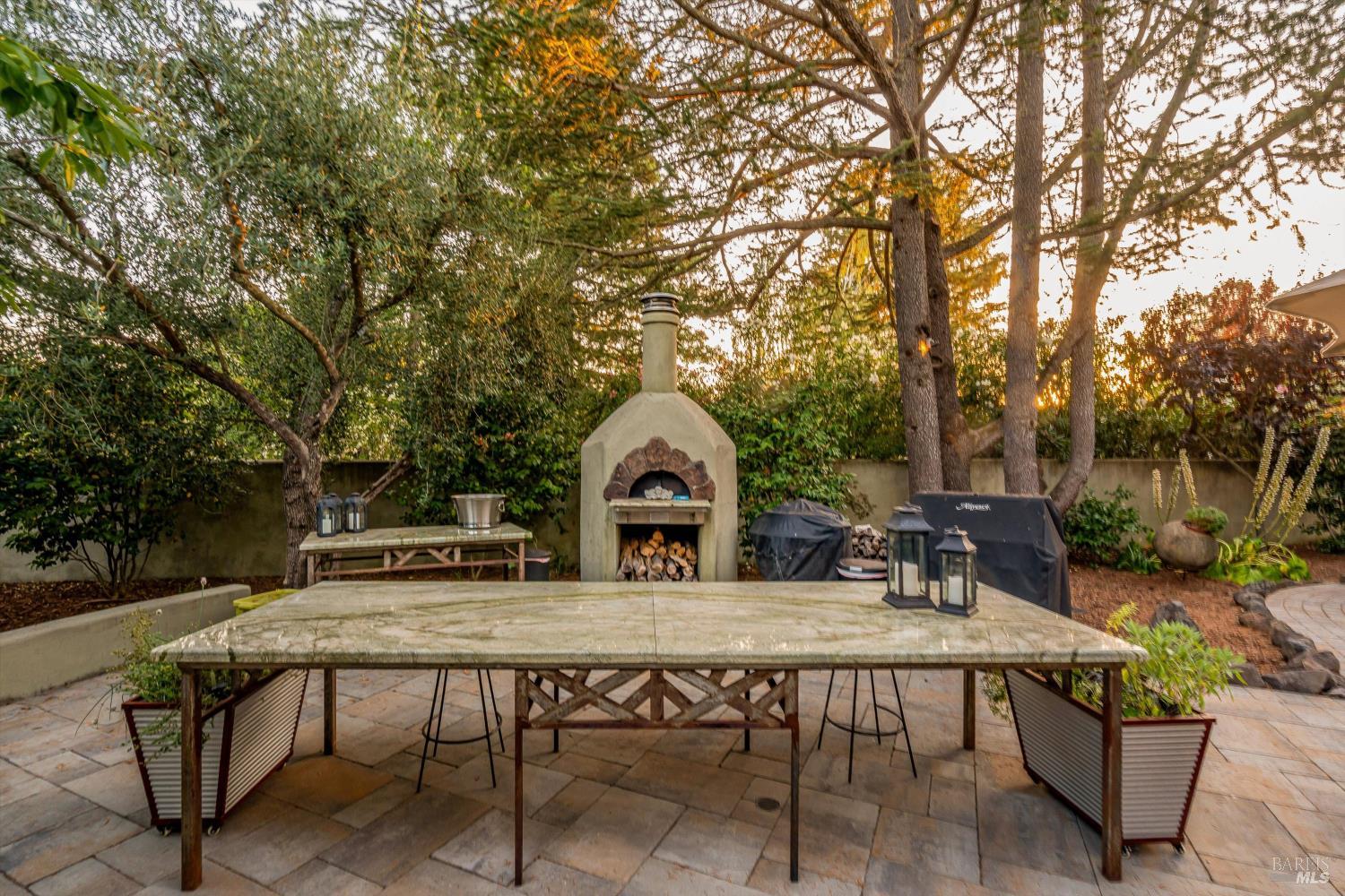 3960 Hagen Road