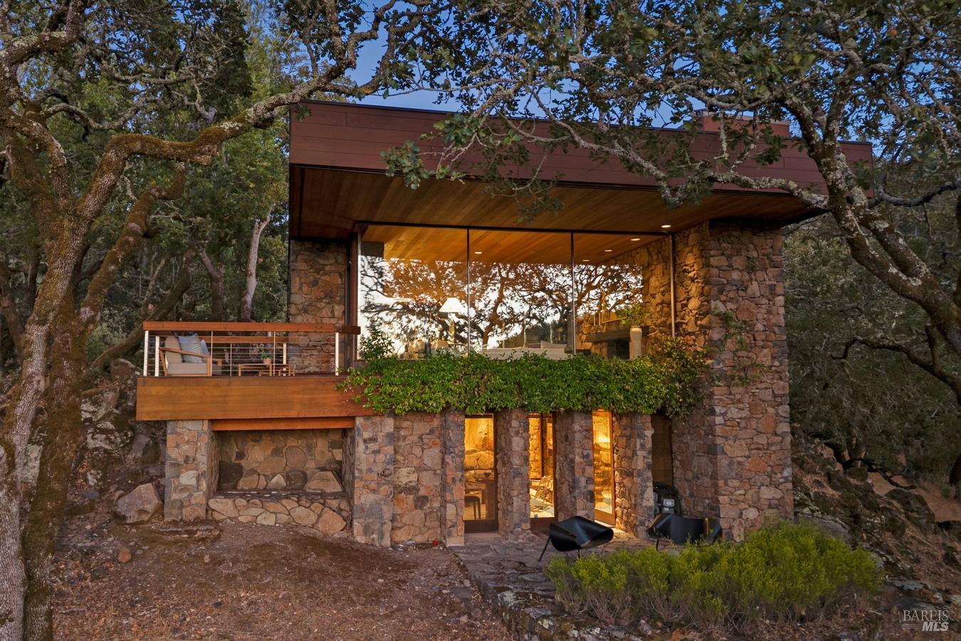 825 White Oak Drive