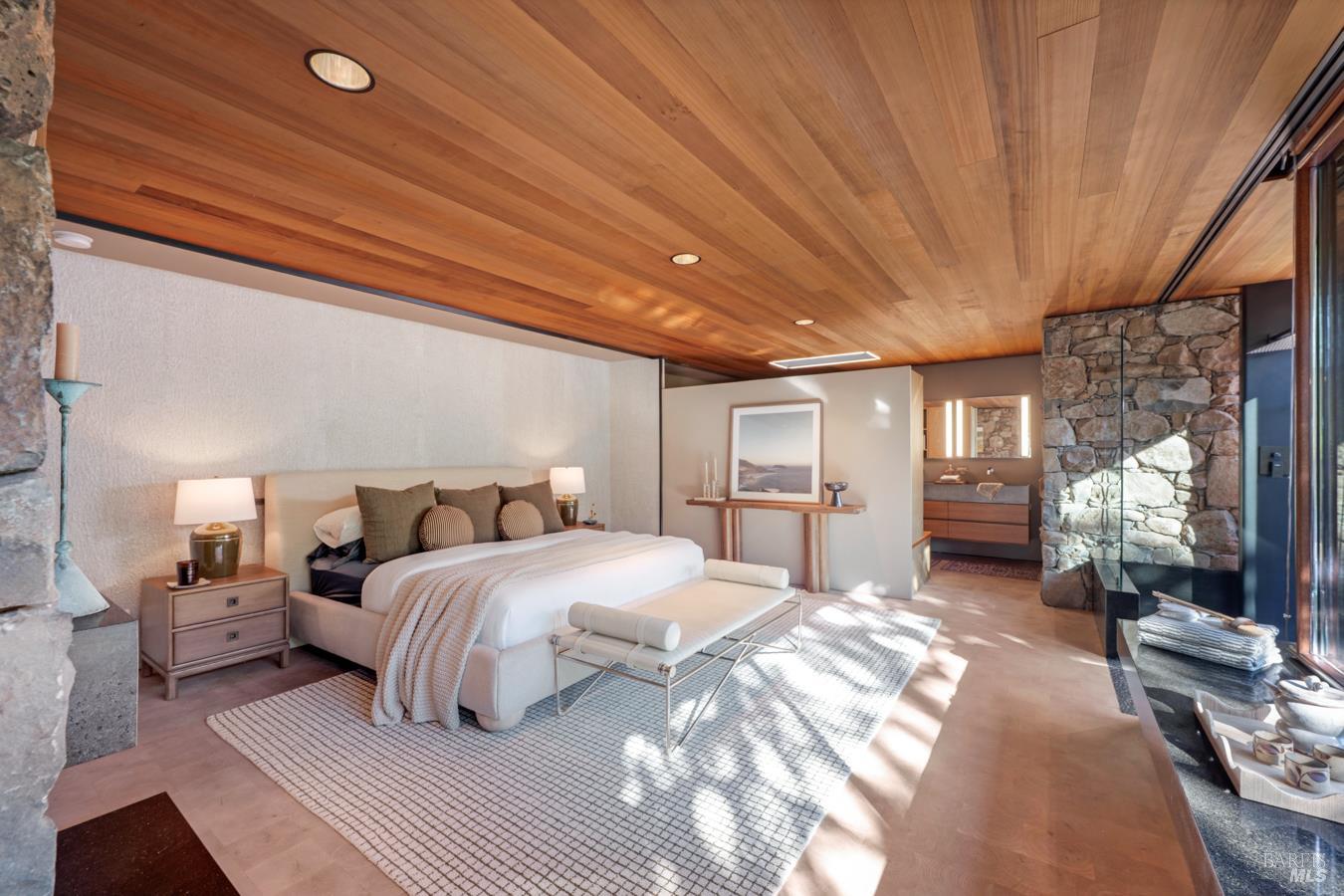 825 White Oak Drive