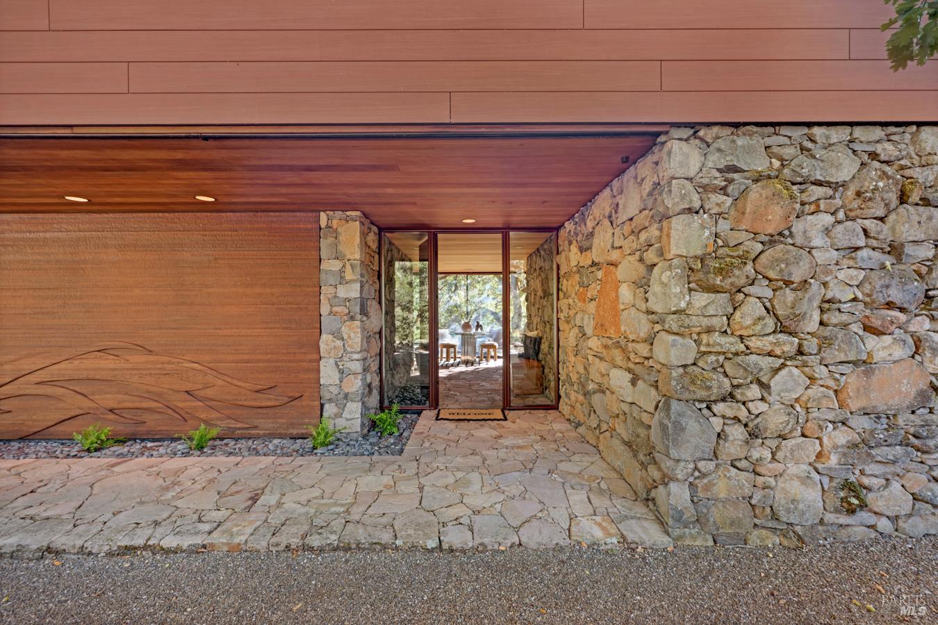 825 White Oak Drive