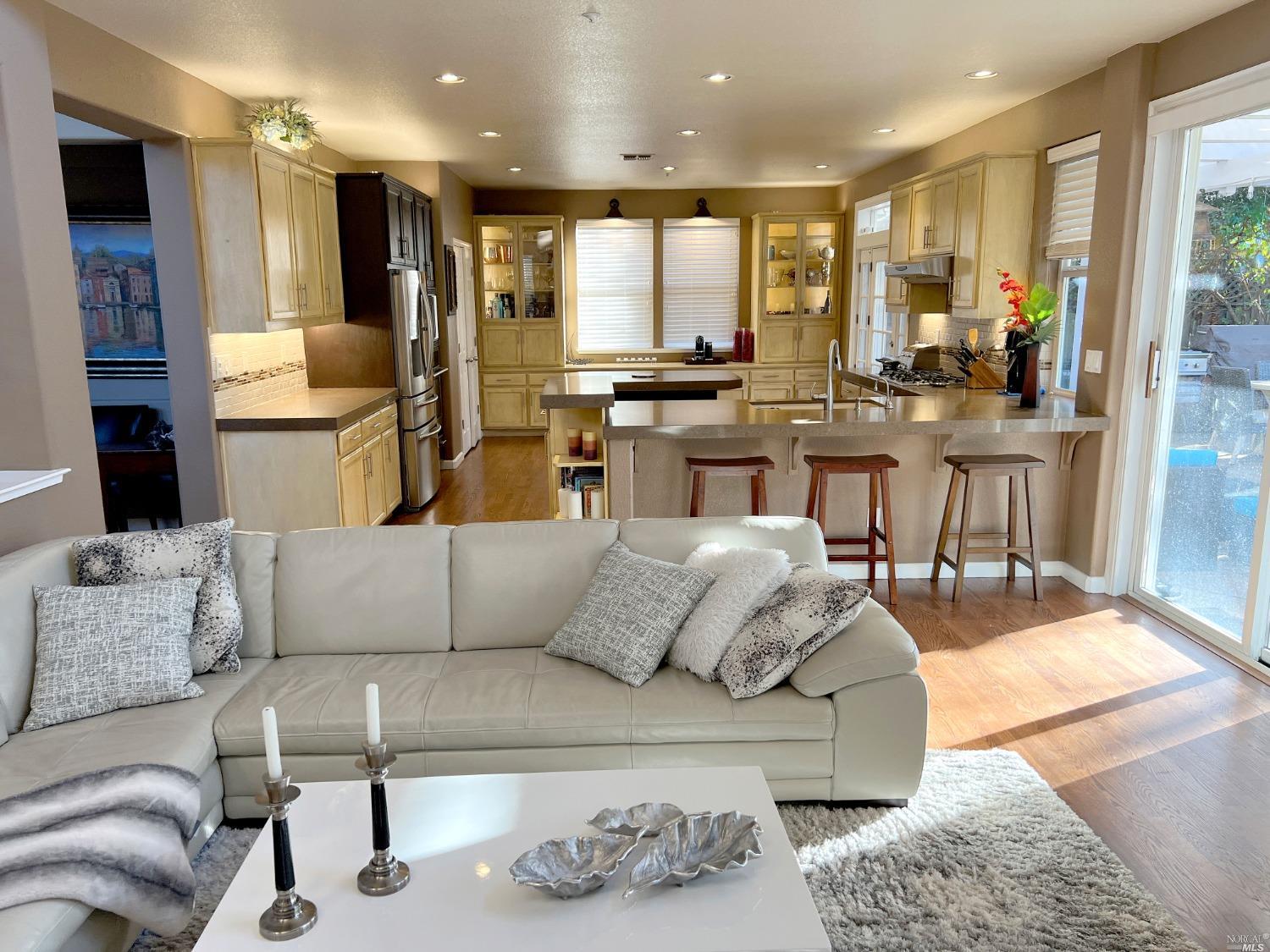 41 Presidio Drive