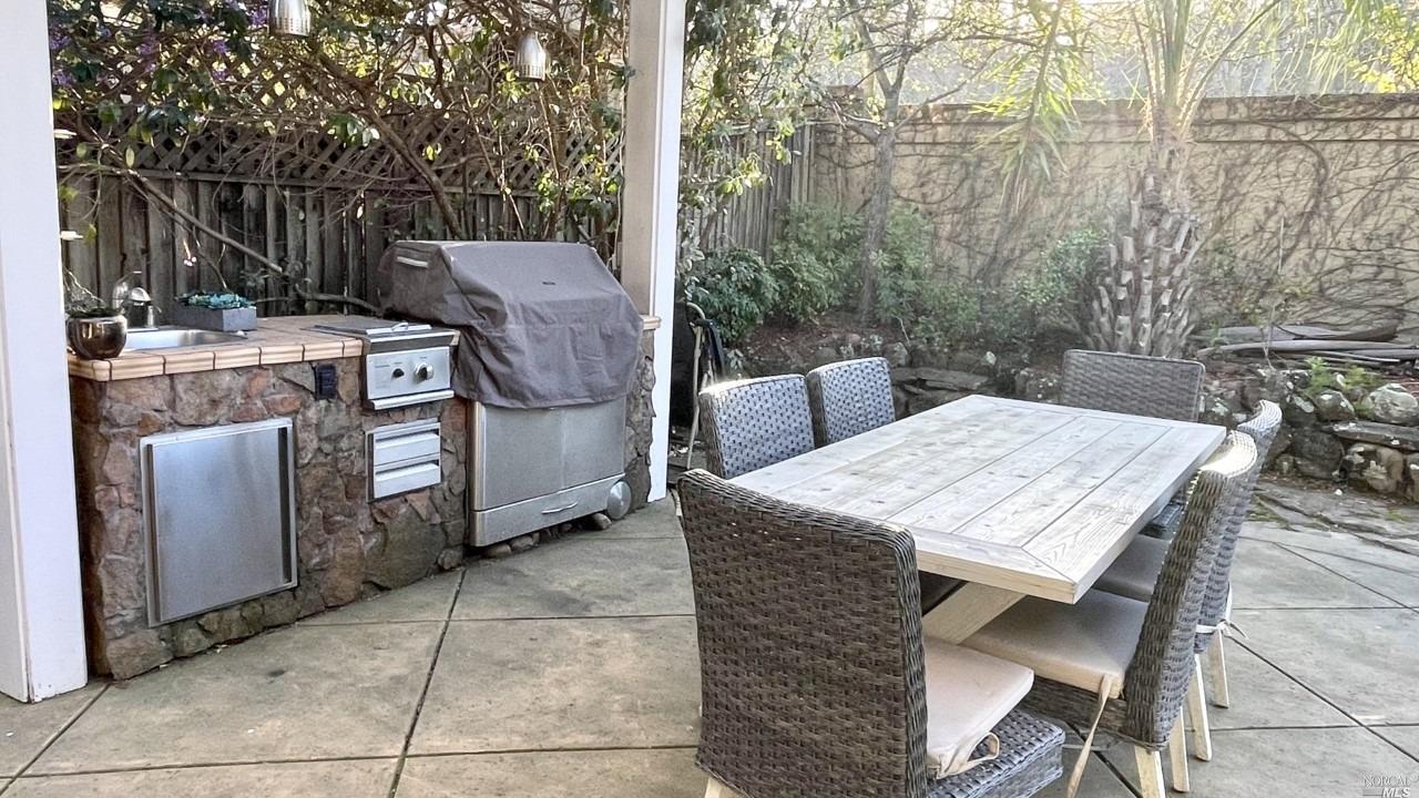 41 Presidio Drive
