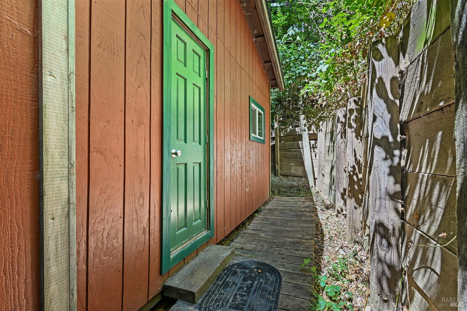 15320 Canyon 3 Road