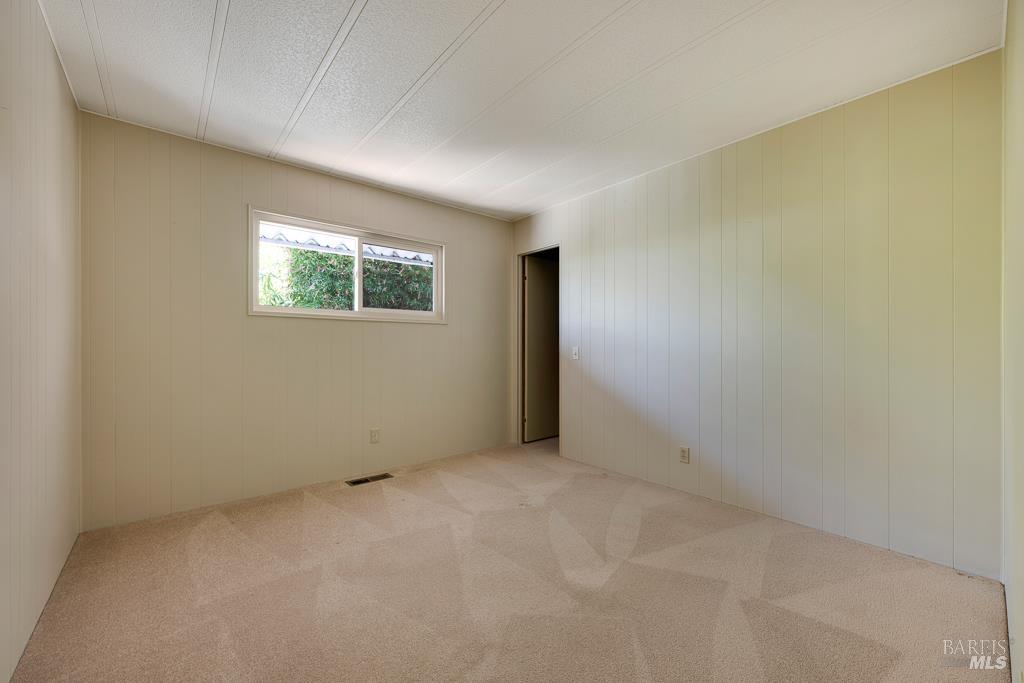 112 Sunrise Lane