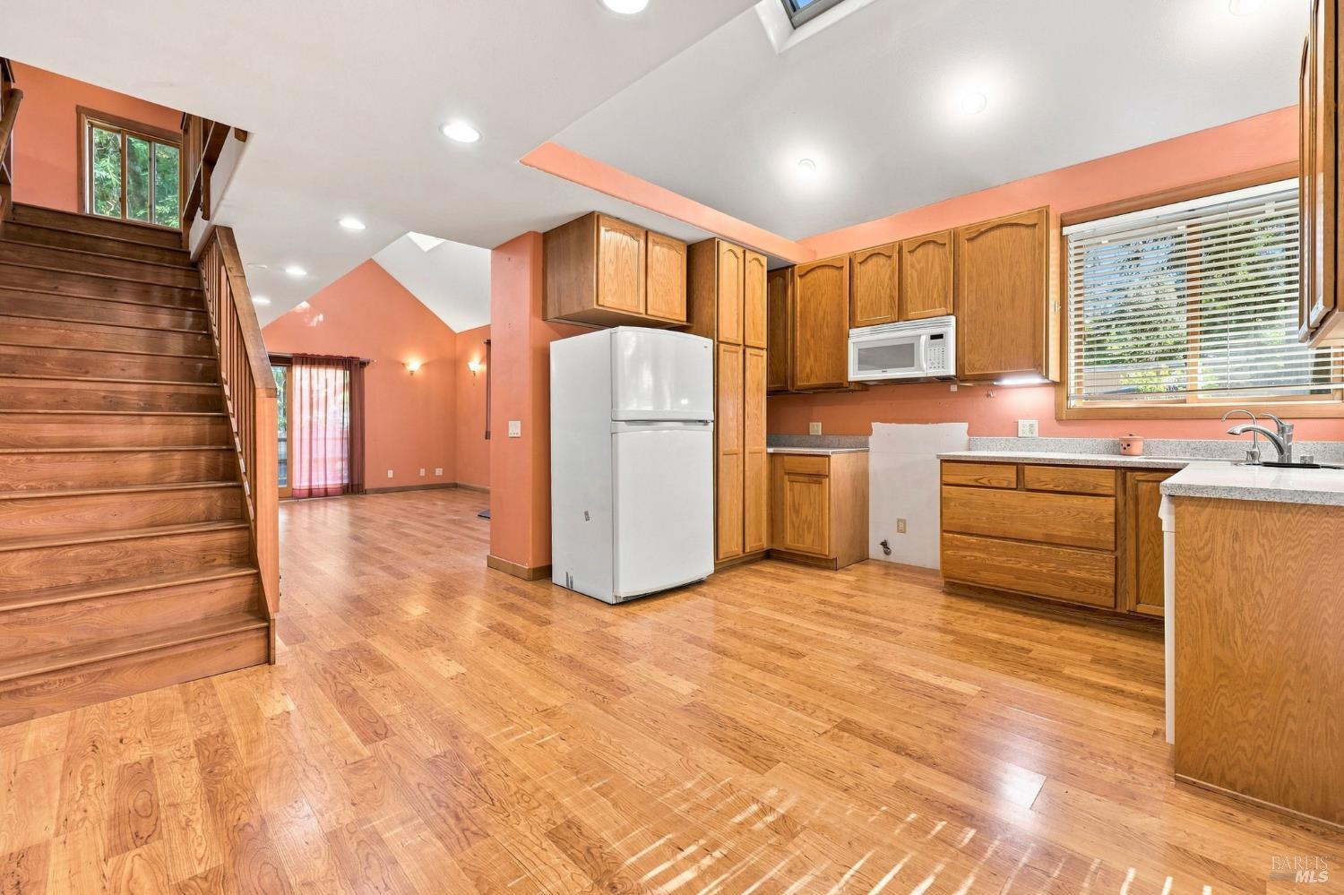 11395 Bodega Highway