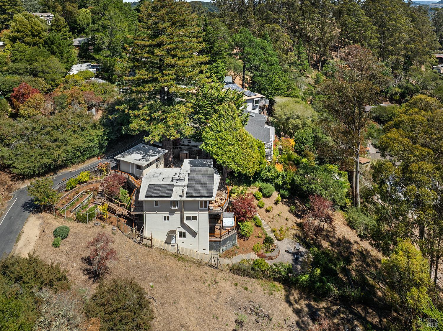 646 Ridgewood Avenue