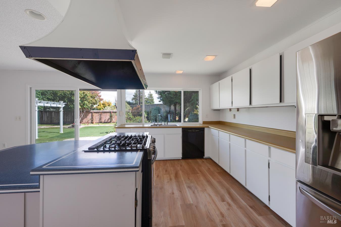 1008 Santa Clara Lane