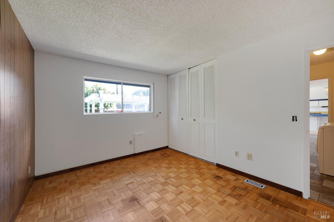 1008 Santa Clara Lane