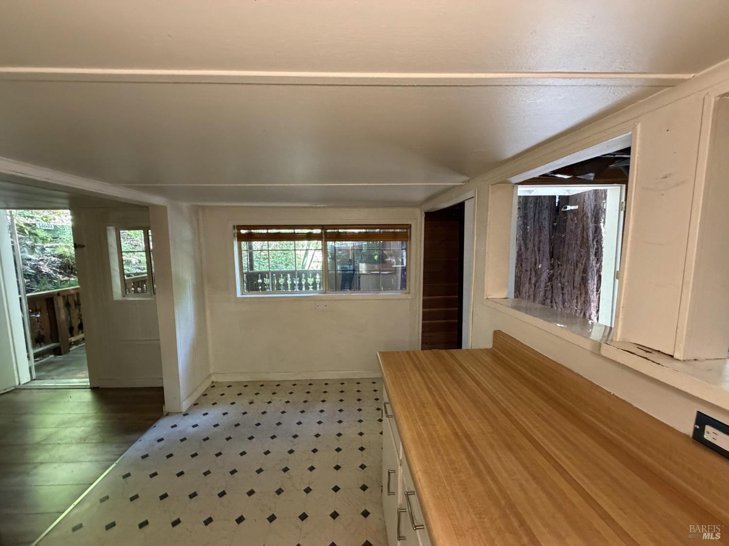 14692 Canyon 1 Road