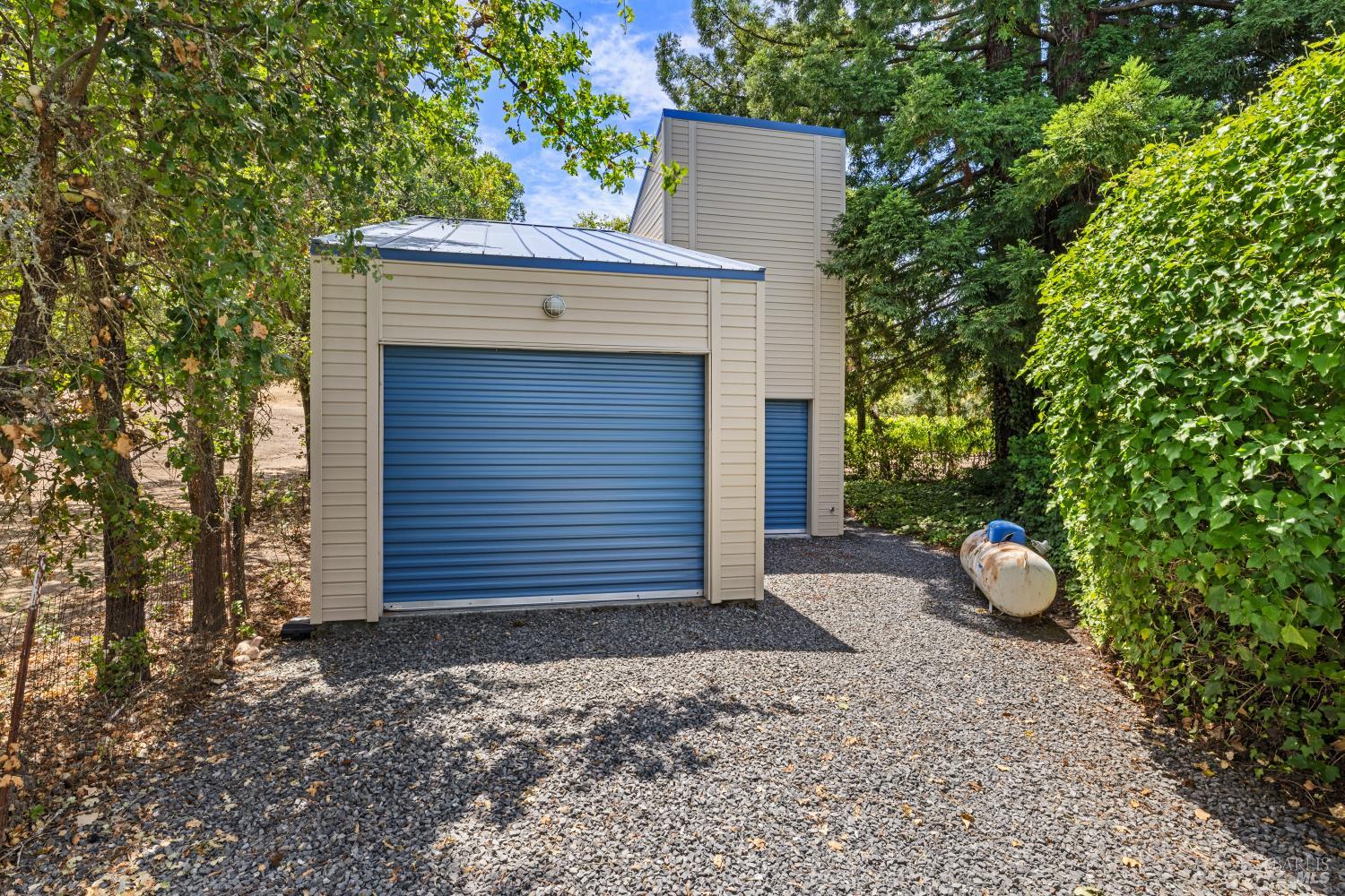 2740 River Road