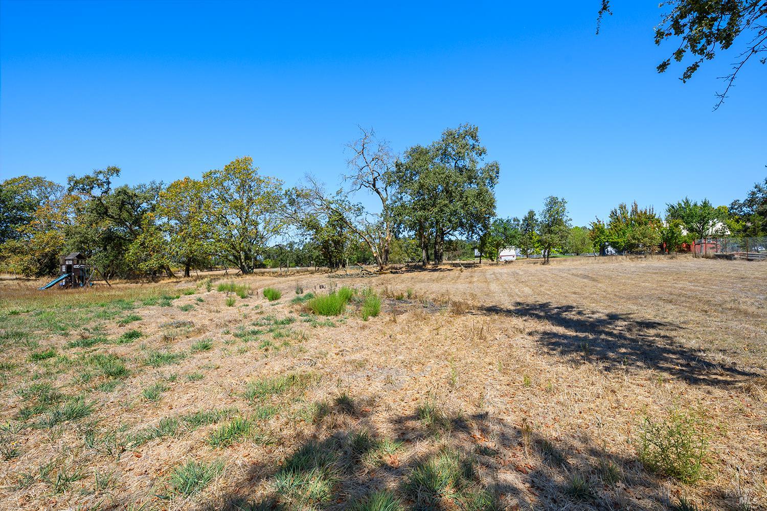 659 Red Tail Road