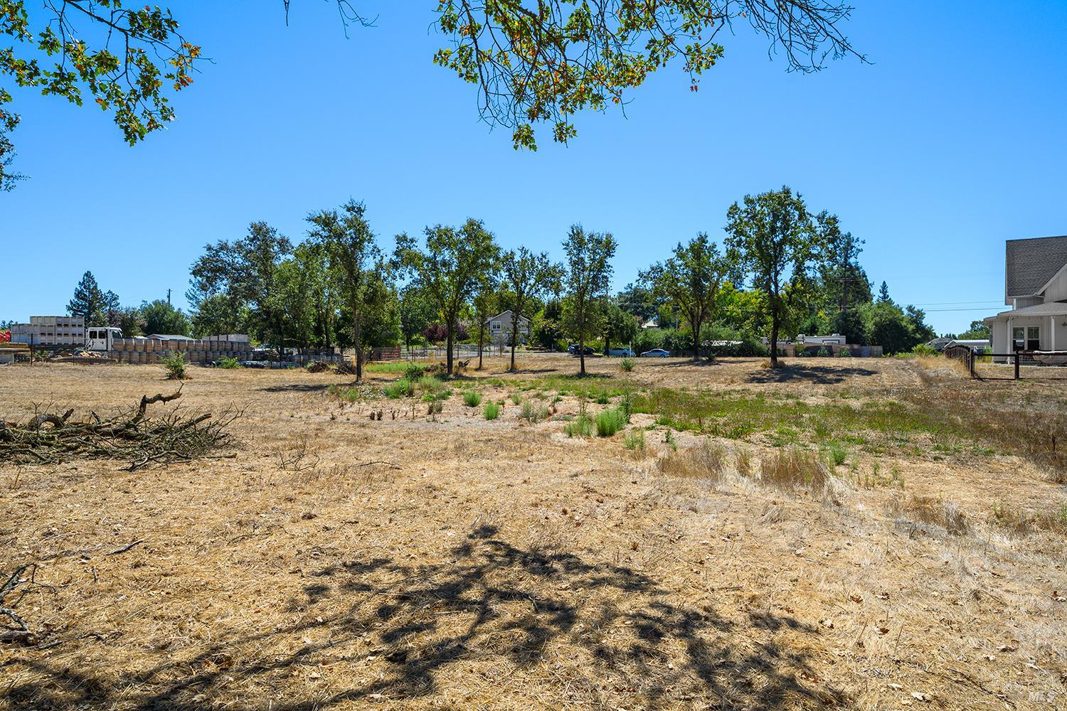 659 Red Tail Road