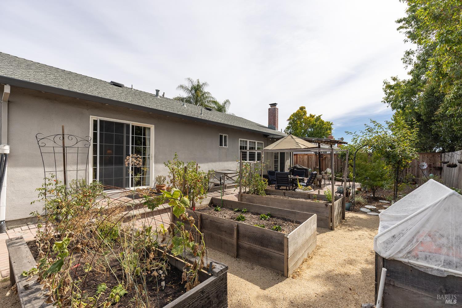 204 Sutter Street