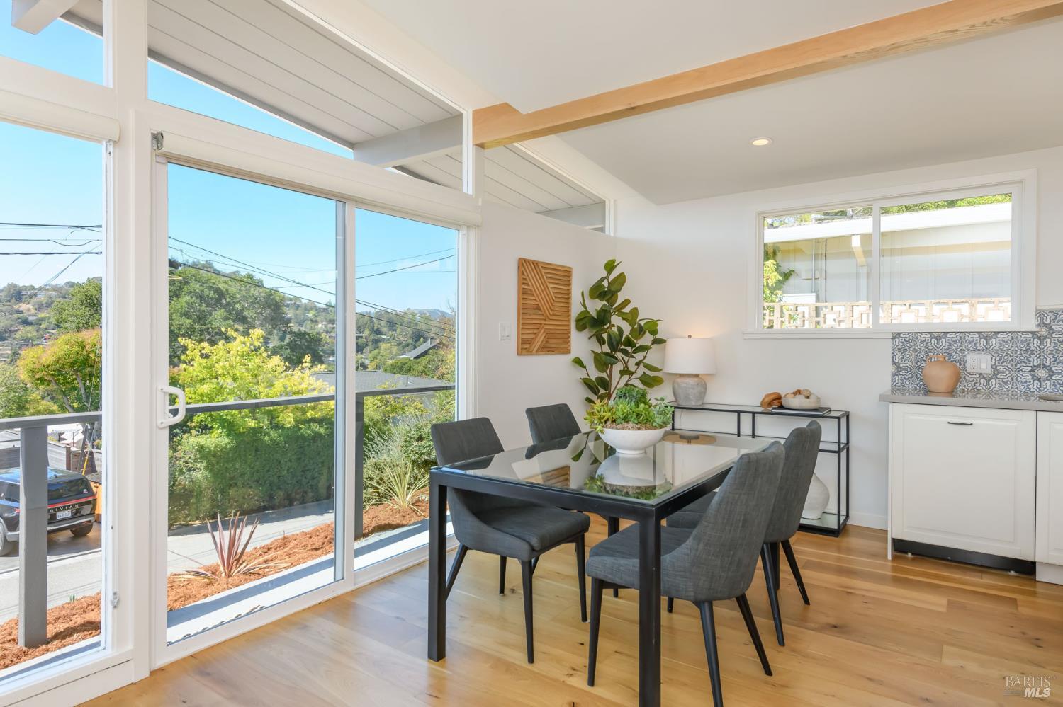 15 Windsor Avenue