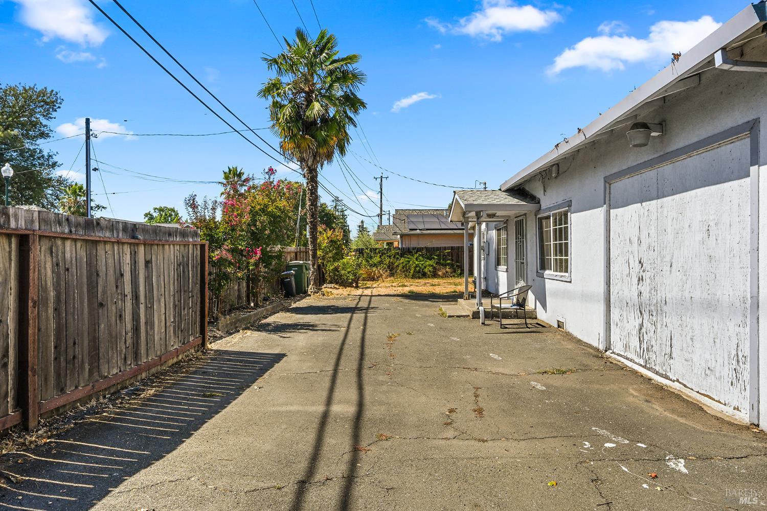 445 Windsor River Road