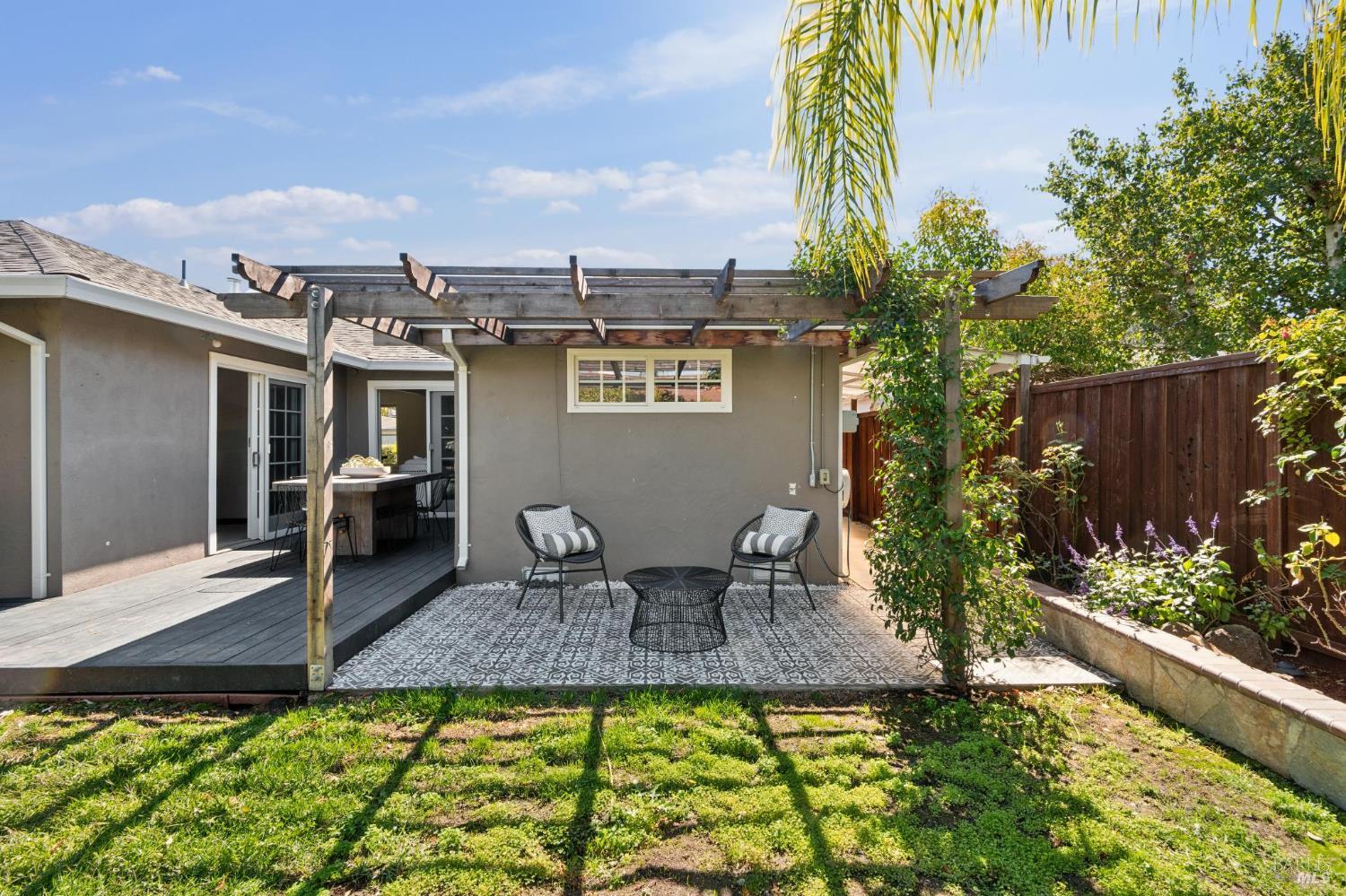 611 Galerita Way
