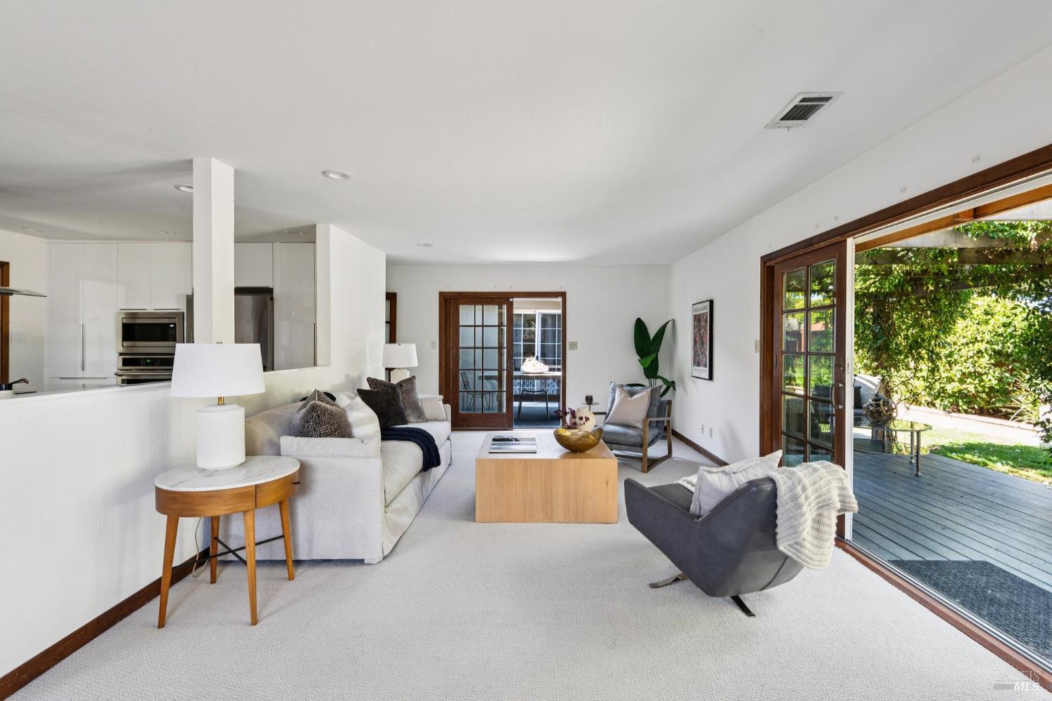 611 Galerita Way