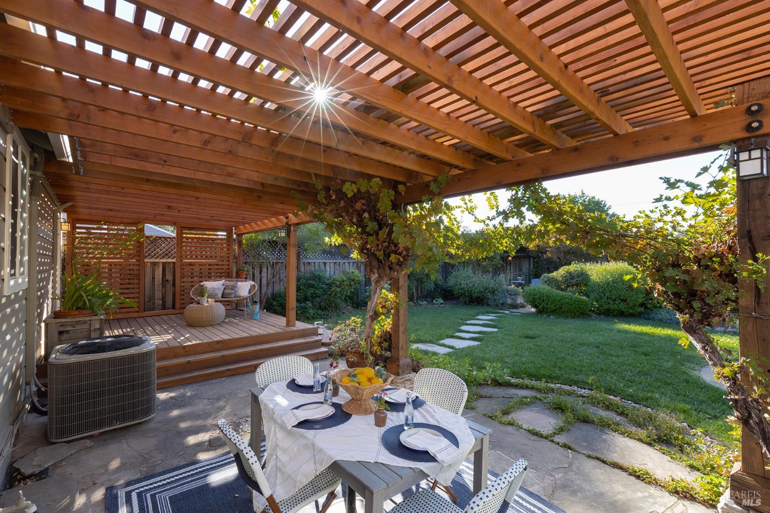 2221 Grahn Drive