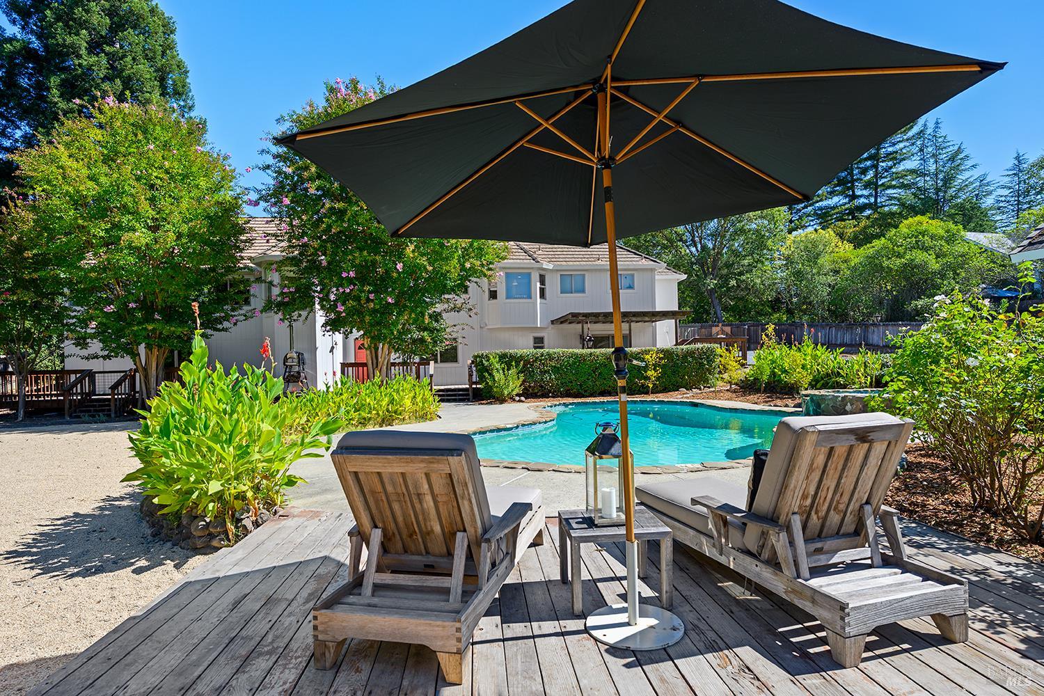 231 Zinfandel Road