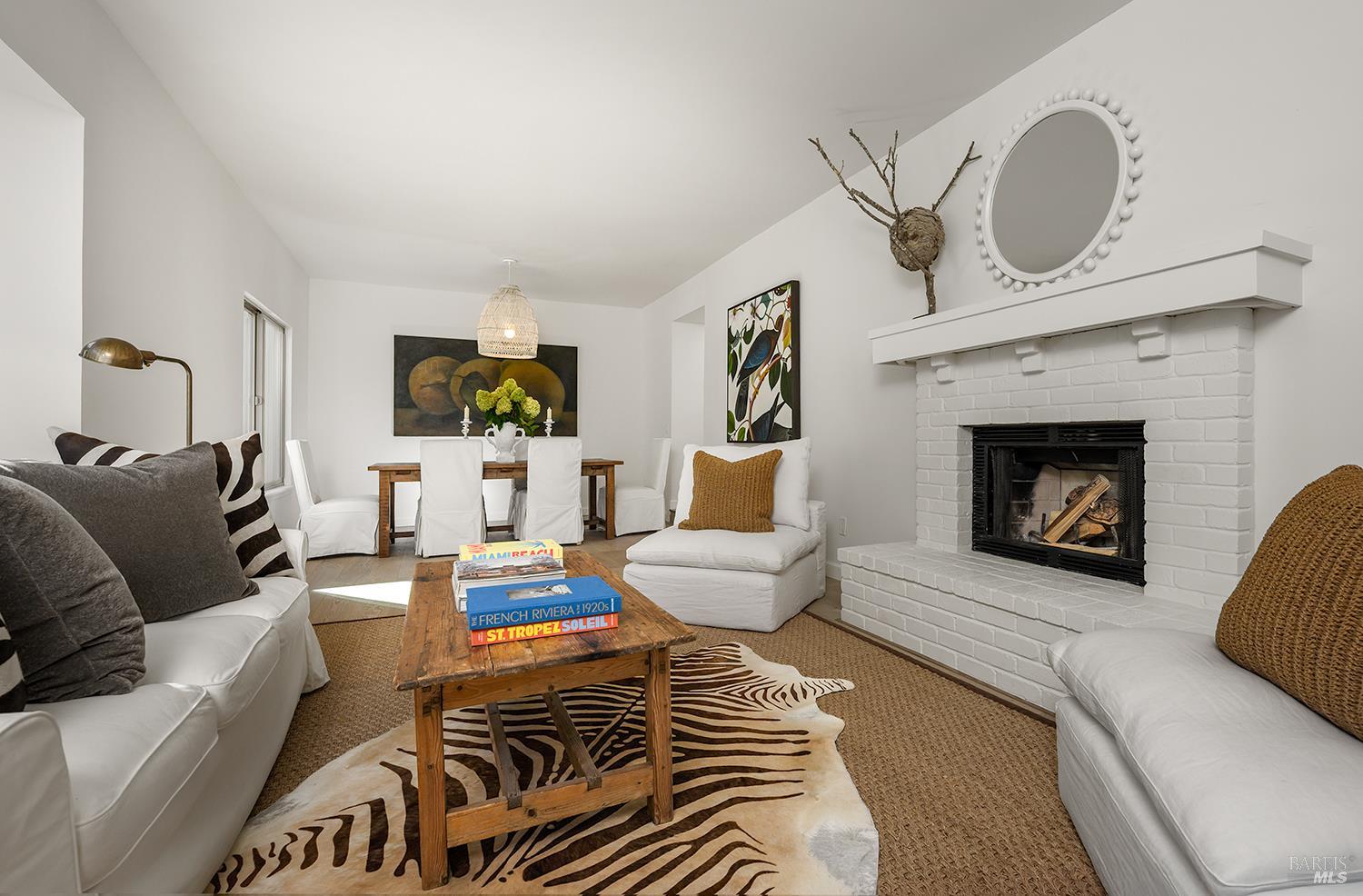 231 Zinfandel Road