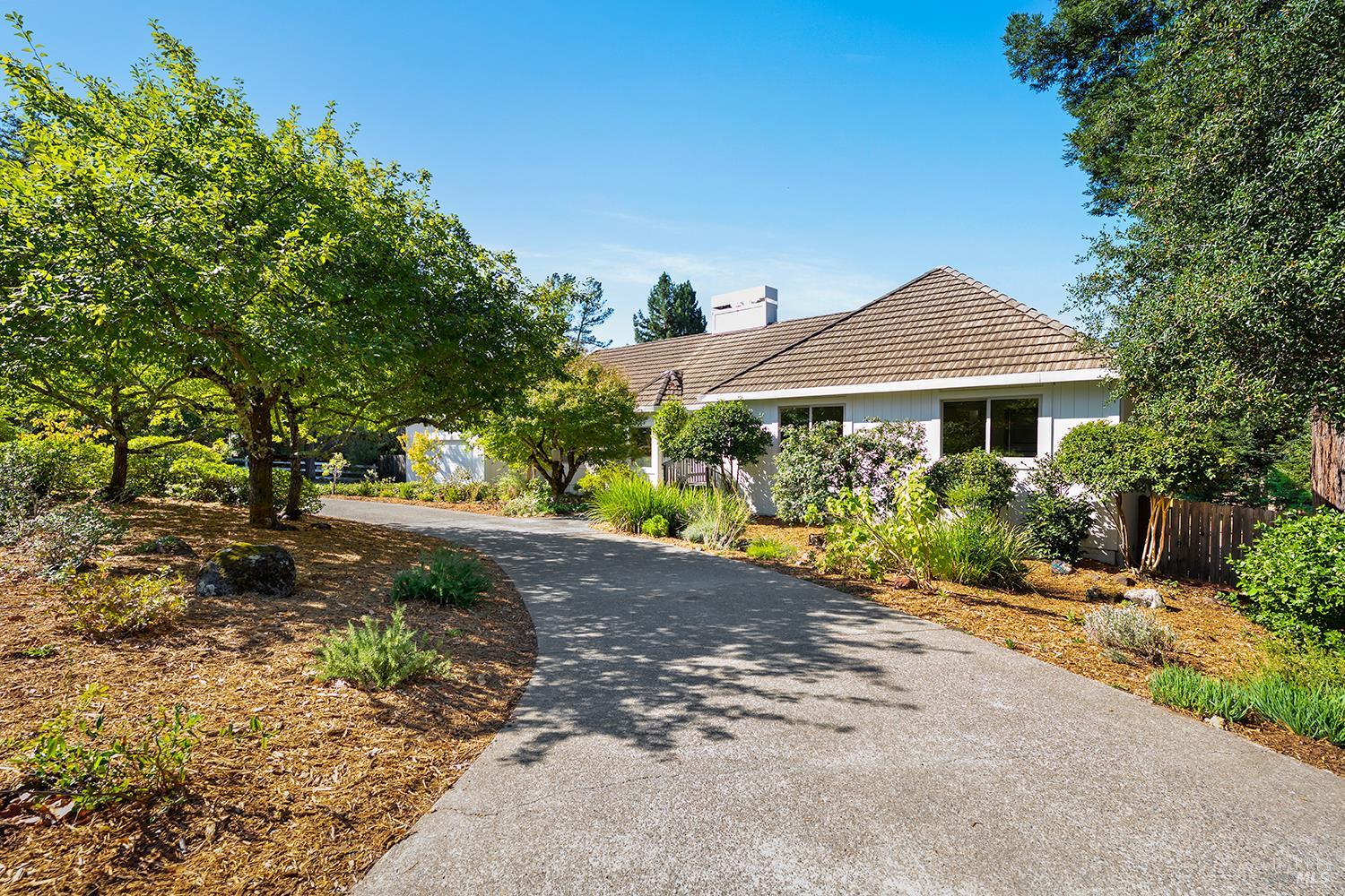 231 Zinfandel Road
