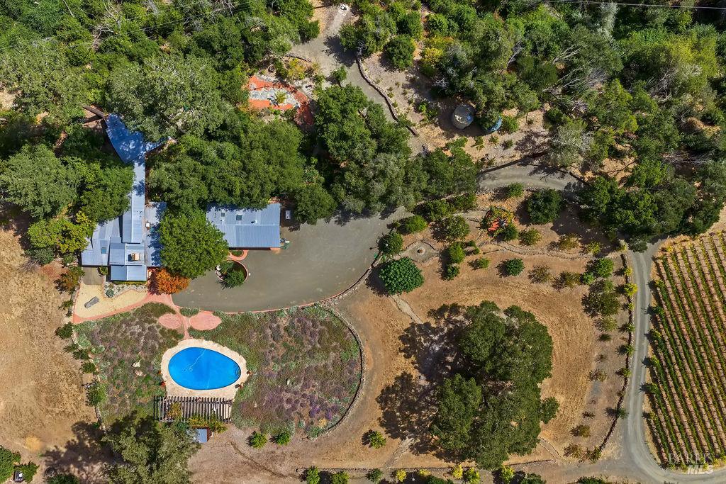 321 Dutch Henry Canyon Road