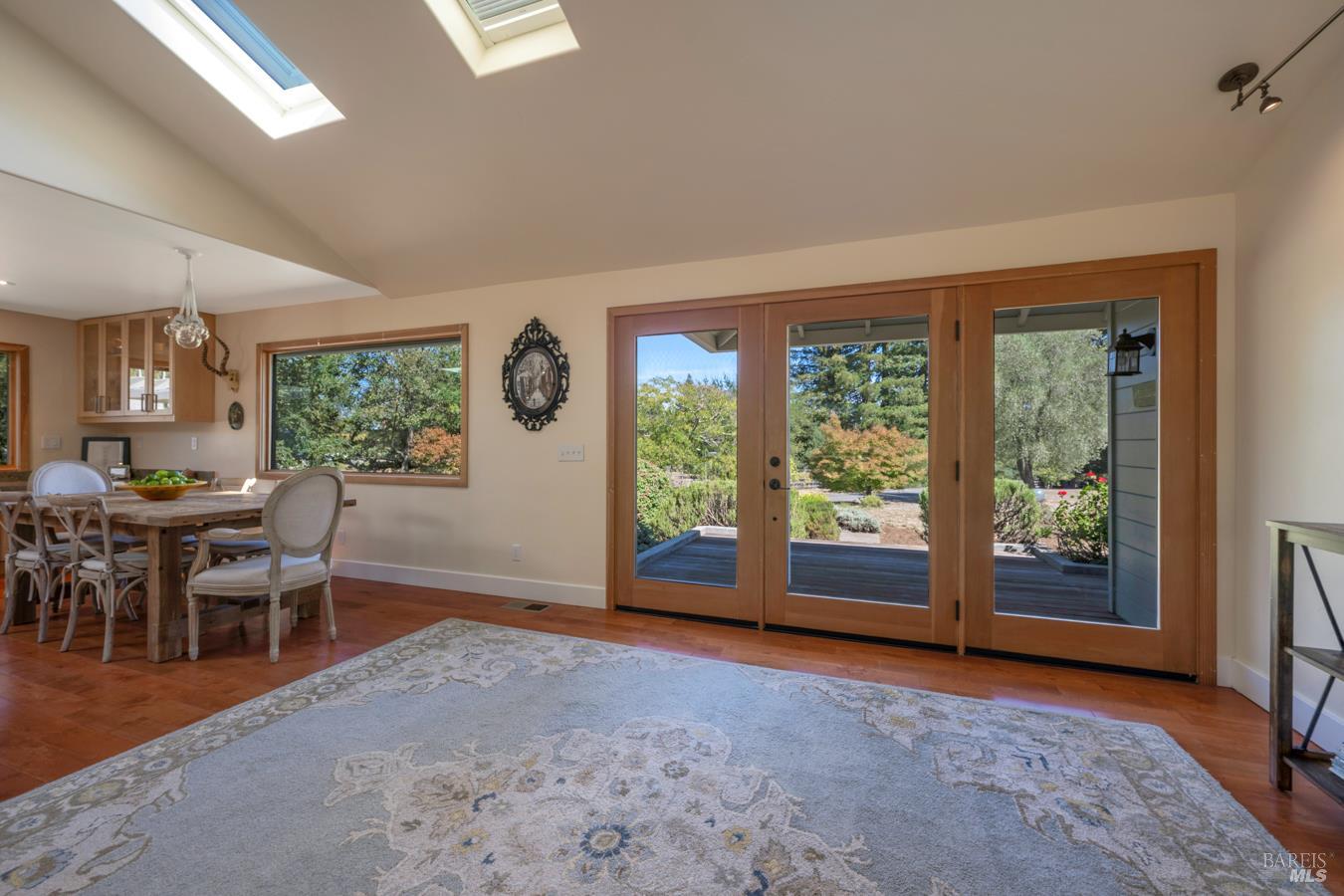 8622 Green Valley Road