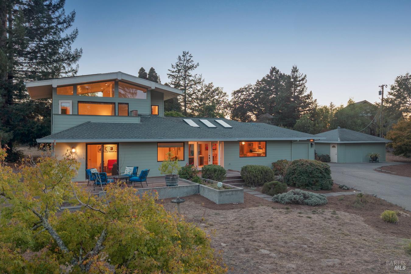 8622 Green Valley Road