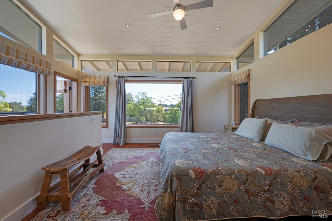 8622 Green Valley Road