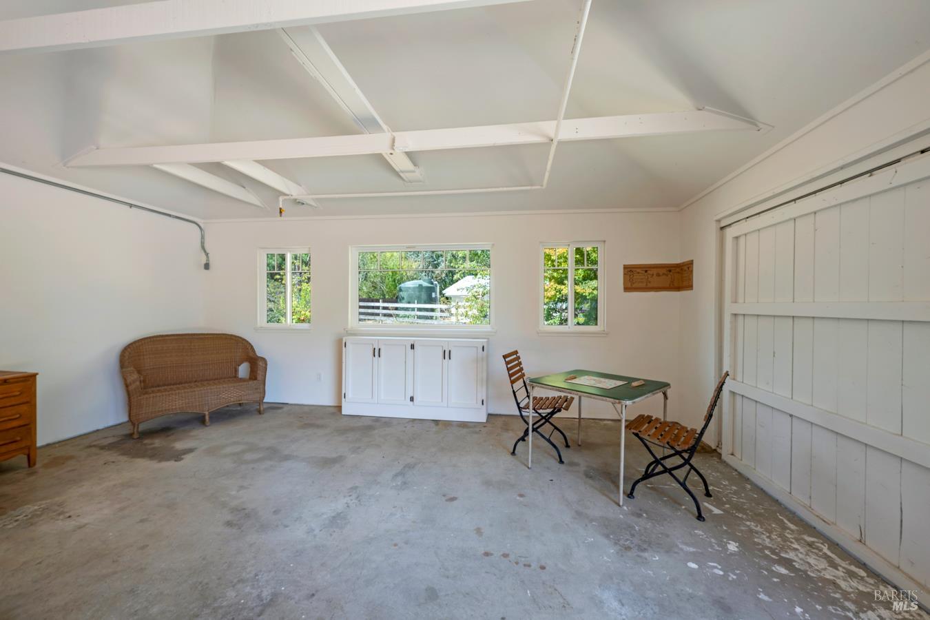 8622 Green Valley Road