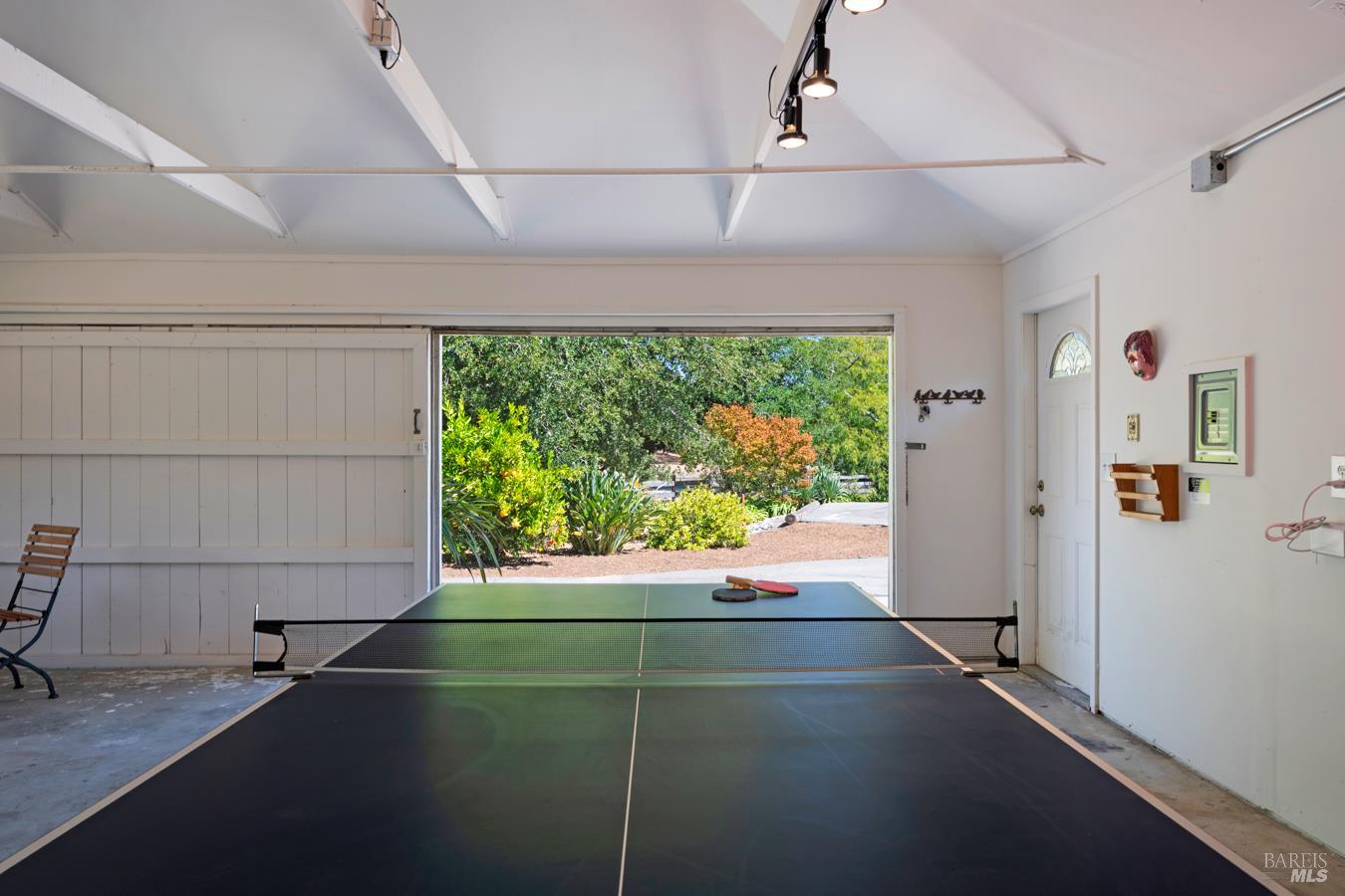 8622 Green Valley Road