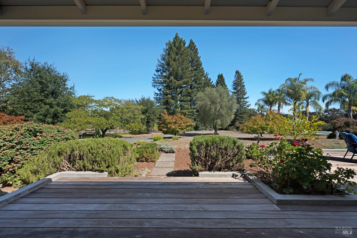 8622 Green Valley Road