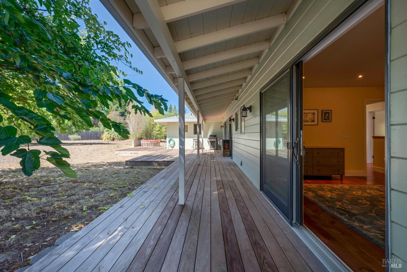 8622 Green Valley Road